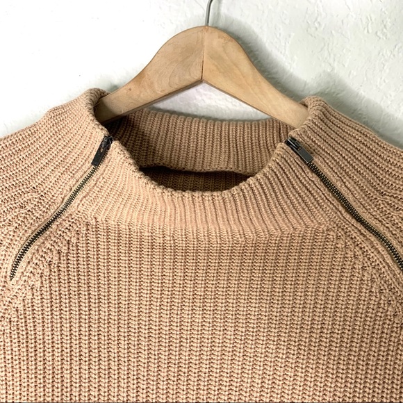 Banana Republic camel mock neck sweater size xs - Picture 5 of 6